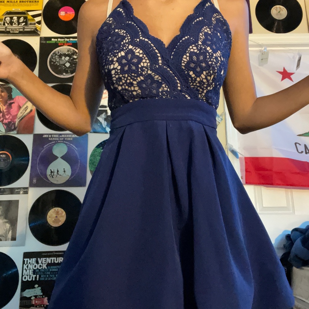 Lace homecoming dress